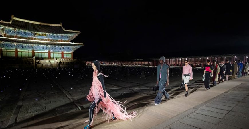 置顶大图